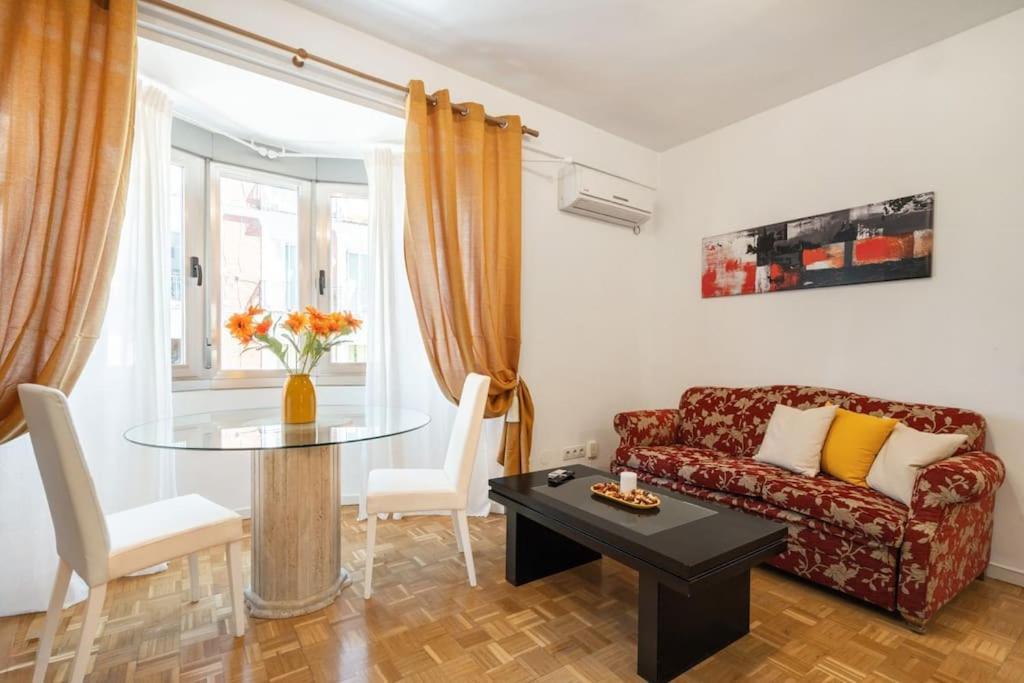 Studio Located In Puerta De Alcala - 2 マドリード エクステリア 写真
