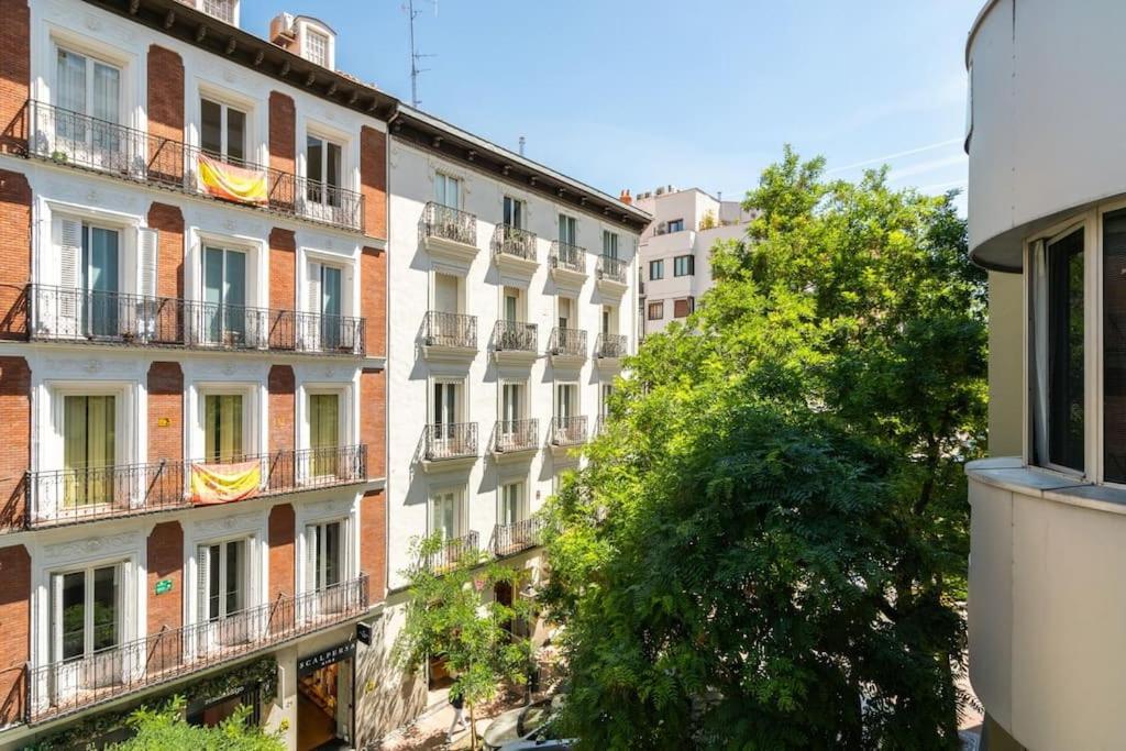 Studio Located In Puerta De Alcala - 2 マドリード エクステリア 写真